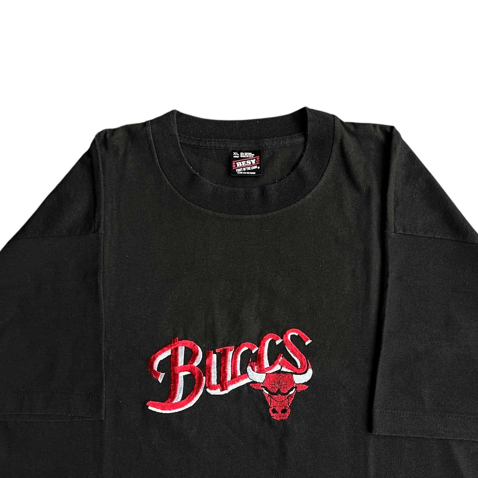 Vintage 90's Single Stitched Chicago Bulls Embroidery T-shirt (XL)