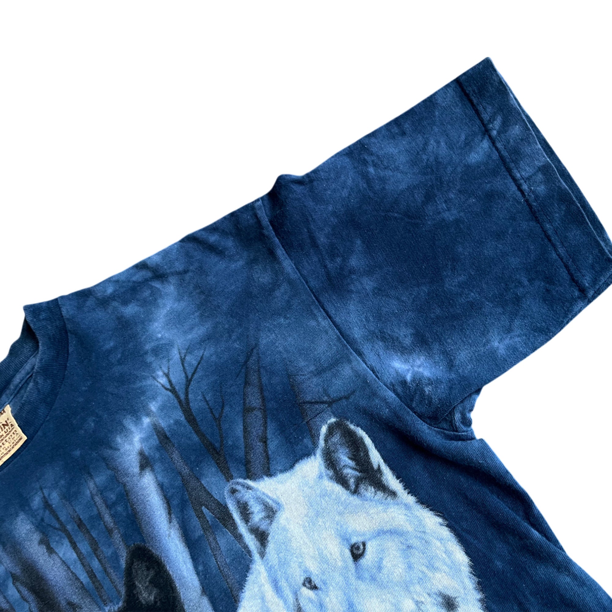 Vintage 90's The Mountain Wolves AOP T-shirt (M)