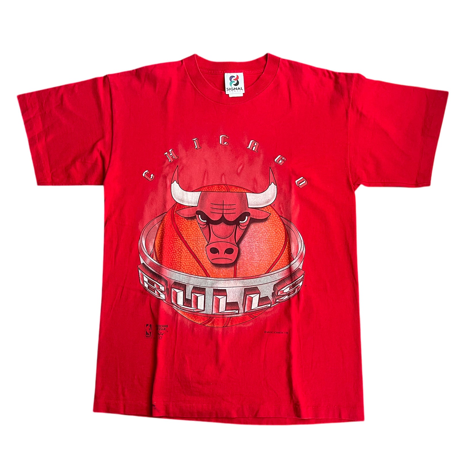 Vintage 90's Single Stitch Chicago Bulls T-shirt (L)