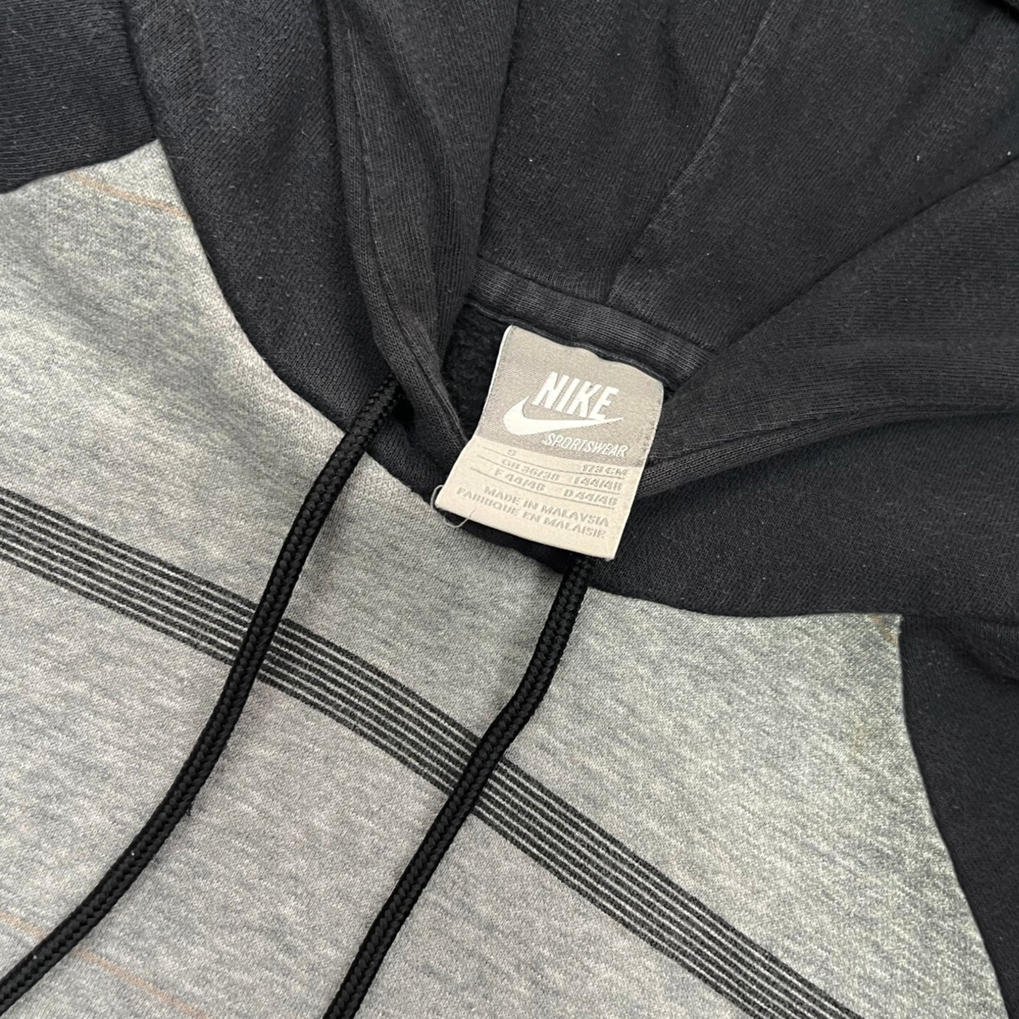 Vintage 00's Nike Boxy Hoodie (M)